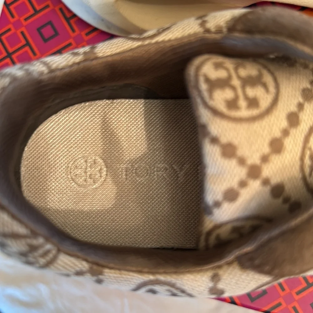 Tory Burch T Monogram Good Luck Trainer Sneak - Picture 4 of 7